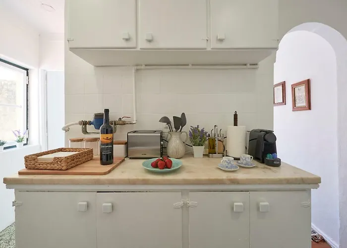 Alfama Light-filled Apartment, By Timecooler شقة Lisboa